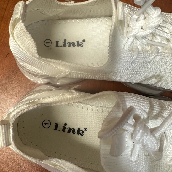 Link White Sneakers with Knit Mesh Upper and Air Cushioning - Picture 5 of 7